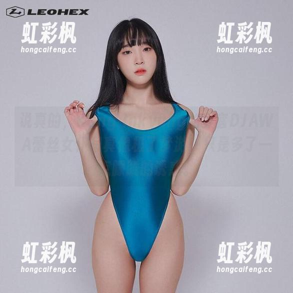 Kang Inkyung 说真的,Kang Inkyung的全套DJAWA蕾丝女仆写真像极了梦游,只是多了一点朦胧的诱惑。
